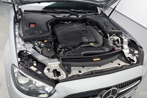 2022 Mercedes-Benz E-Класс с пробегом 53 747 км