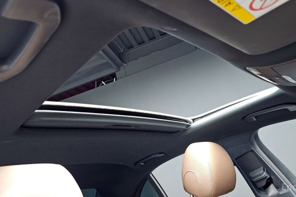 2022 Mercedes-Benz E-Класс с пробегом 40 603 км