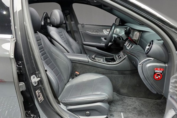 2022 Mercedes-Benz E-Класс с пробегом 47 264 км