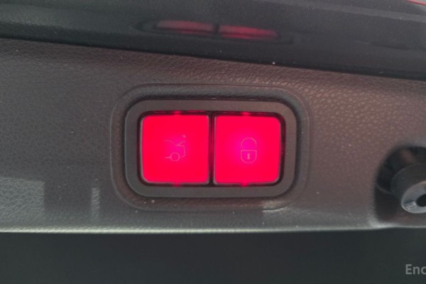 2022 Mercedes-Benz E-Класс с пробегом 47 264 км