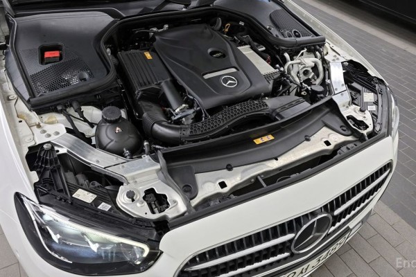 2022 Mercedes-Benz E-Класс с пробегом 42 559 км