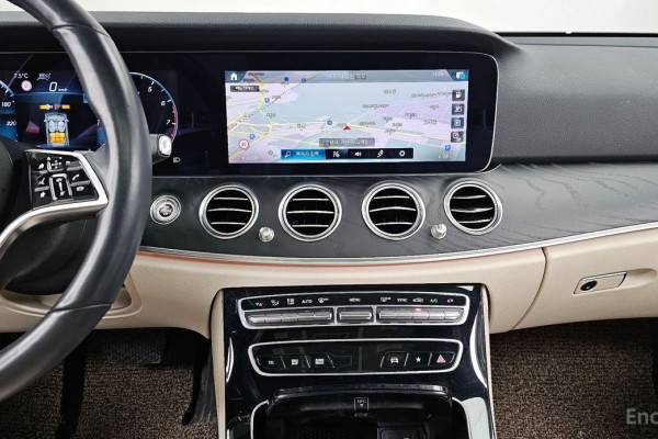 2022 Mercedes-Benz E-Класс с пробегом 62 753 км