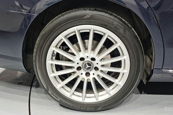 2022 Mercedes-Benz E-Класс с пробегом 57 027 км