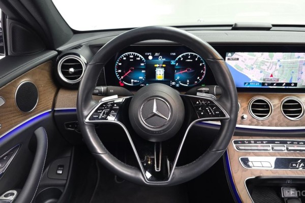 2021 Mercedes-Benz E-Класс с пробегом 40 591 км