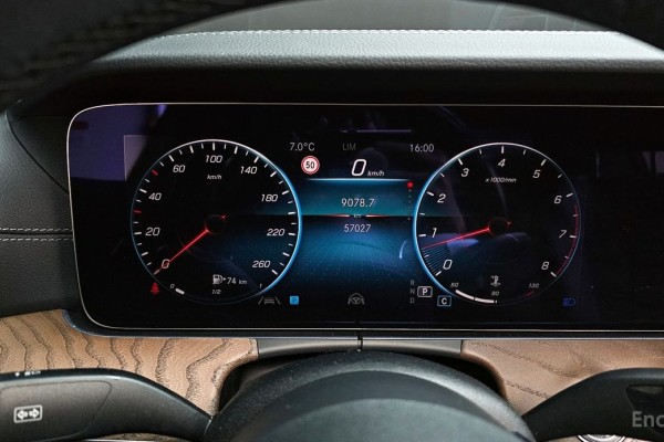 2022 Mercedes-Benz E-Класс с пробегом 57 027 км