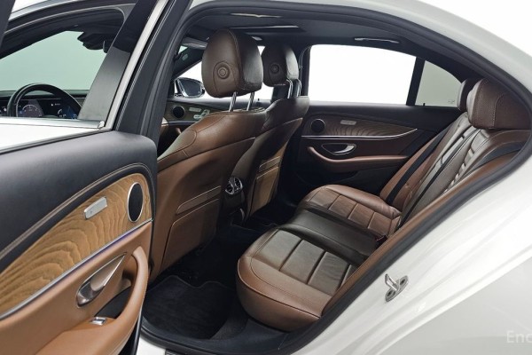 2021 Mercedes-Benz E-Класс с пробегом 50 375 км