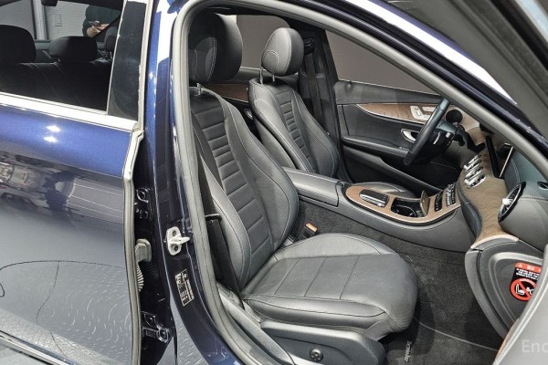 2022 Mercedes-Benz E-Класс с пробегом 57 027 км