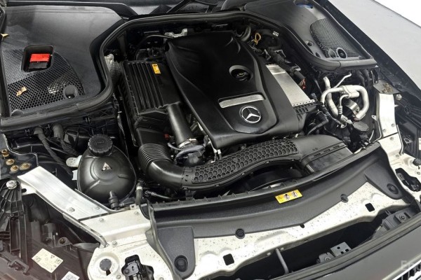 2021 Mercedes-Benz E-Класс с пробегом 44 602 км