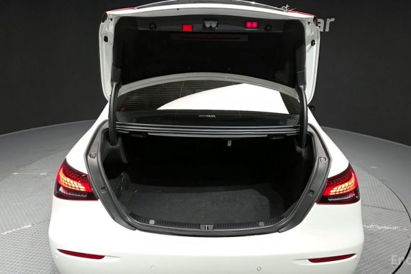 2021 Mercedes-Benz E-Класс с пробегом 52 427 км