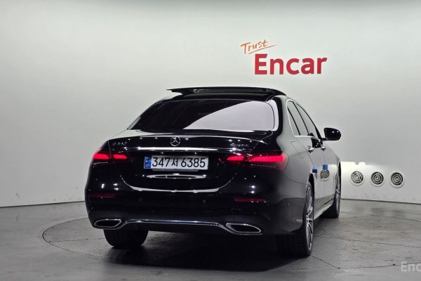 2022 Mercedes-Benz E-Класс с пробегом 62 402 км