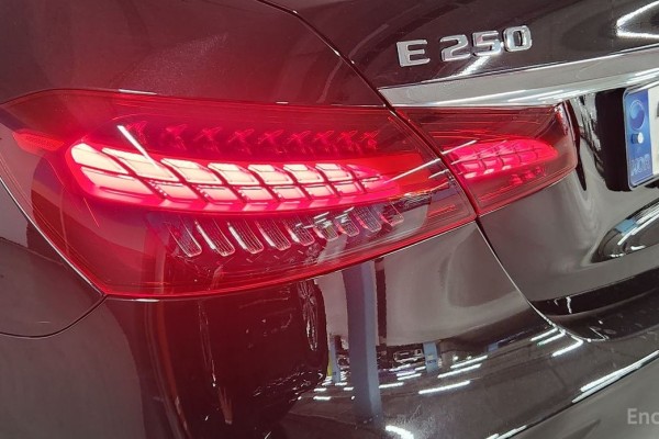 2022 Mercedes-Benz E-Класс с пробегом 40 800 км