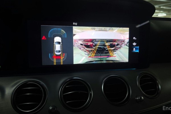 2021 Mercedes-Benz E-Класс с пробегом 44 602 км