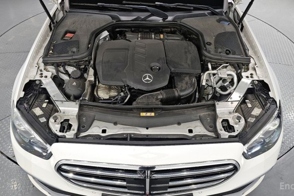 2022 Mercedes-Benz E-Класс с пробегом 83 682 км