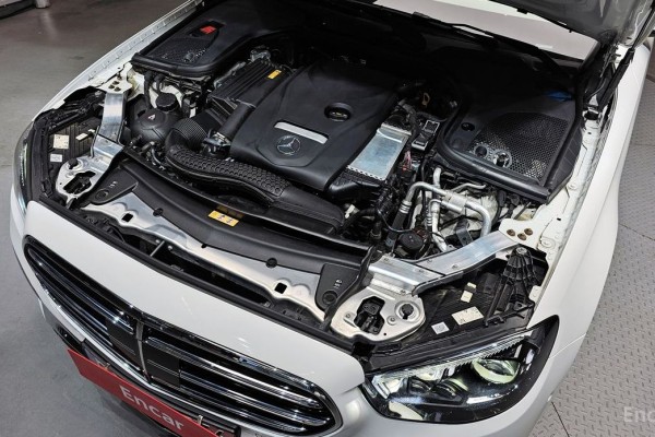 2022 Mercedes-Benz E-Класс с пробегом 40 381 км