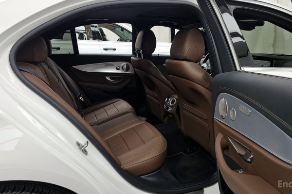 2021 Mercedes-Benz E-Класс с пробегом 96 147 км