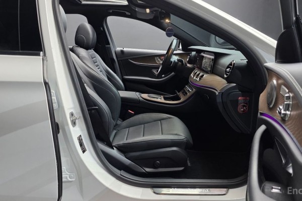 2022 Mercedes-Benz E-Класс с пробегом 40 381 км