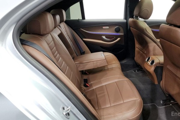 2021 Mercedes-Benz E-Класс с пробегом 78 067 км