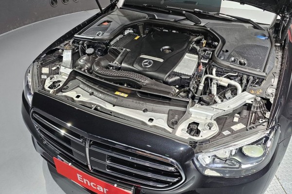 2022 Mercedes-Benz E-Класс с пробегом 41 562 км