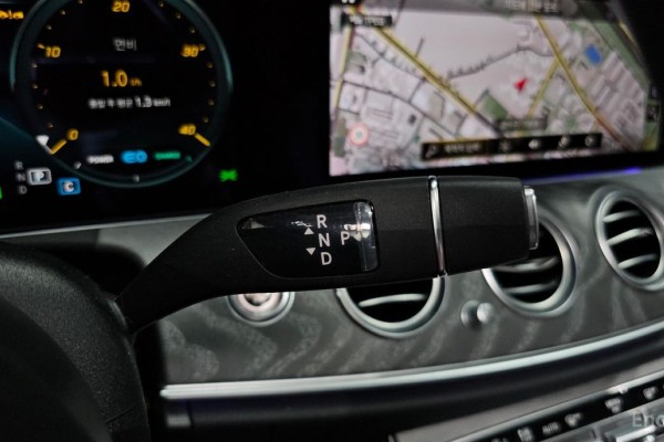 2022 Mercedes-Benz E-Класс с пробегом 46 119 км