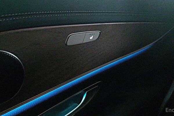 2022 Mercedes-Benz E-Класс с пробегом 61 620 км