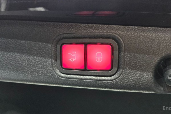 2022 Mercedes-Benz E-Класс с пробегом 41 562 км