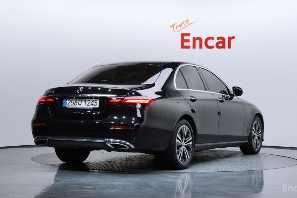 2022 Mercedes-Benz E-Класс с пробегом 43 163 км