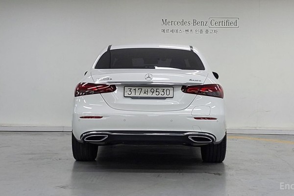 2021 Mercedes-Benz E-Класс с пробегом 64 065 км