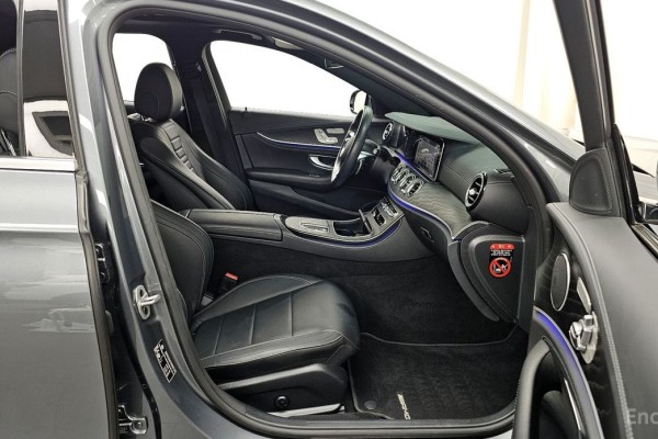 2021 Mercedes-Benz E-Класс с пробегом 46 259 км