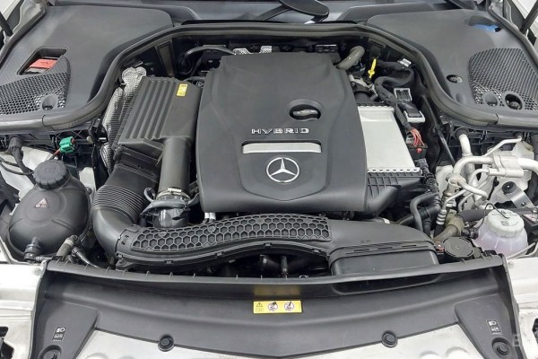 2021 Mercedes-Benz E-Класс с пробегом 64 065 км