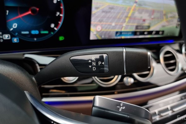 2021 Mercedes-Benz E-Класс с пробегом 51 444 км