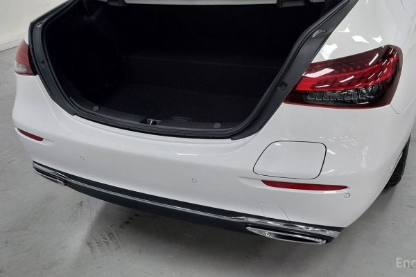 2021 Mercedes-Benz E-Класс с пробегом 64 065 км