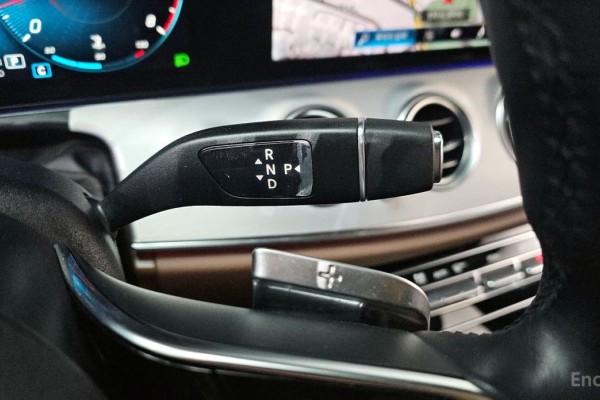 2021 Mercedes-Benz E-Класс с пробегом 76 505 км