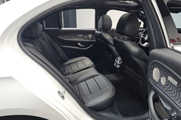 2022 Mercedes-Benz E-Класс с пробегом 58 851 км