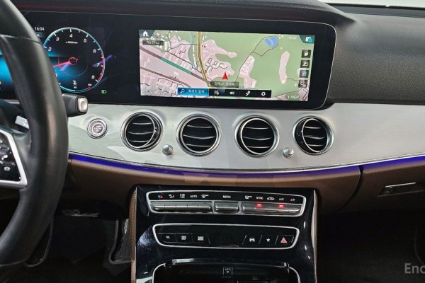 2021 Mercedes-Benz E-Класс с пробегом 76 505 км