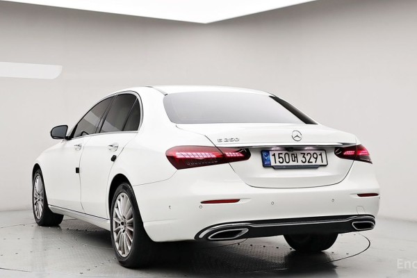 2021 Mercedes-Benz E-Класс с пробегом 45 813 км