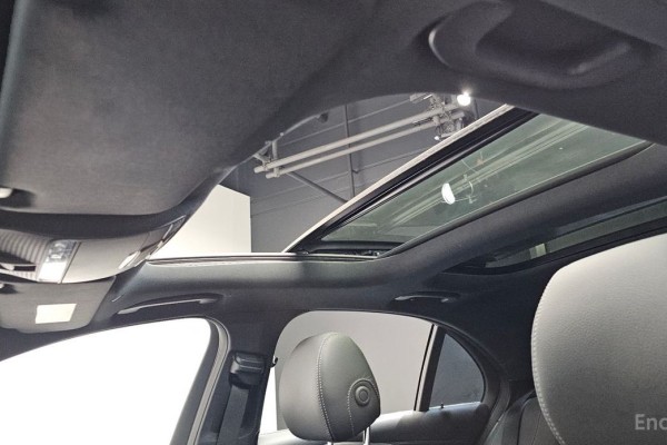 2022 Mercedes-Benz E-Класс с пробегом 58 851 км