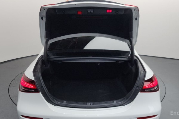 2021 Mercedes-Benz E-Класс с пробегом 51 815 км