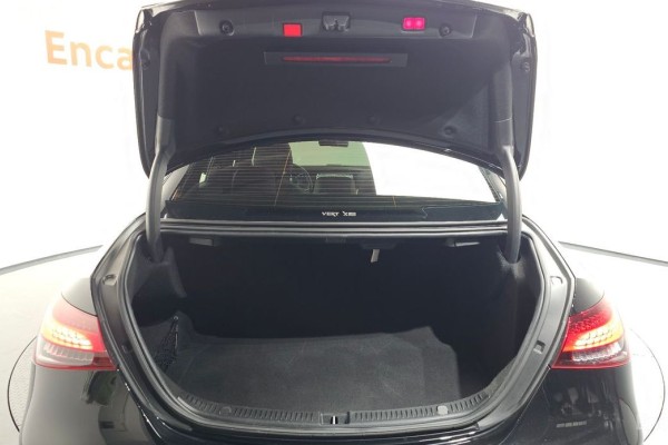 2021 Mercedes-Benz E-Класс с пробегом 45 664 км