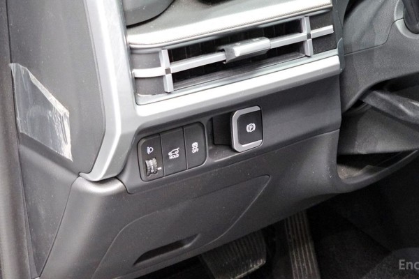 2023 Hyundai Santa Fe с пробегом 31 325 км