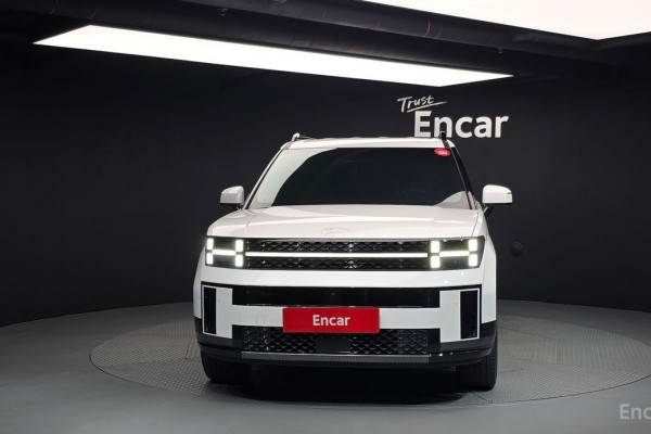 2023 Hyundai Santa Fe с пробегом 28 778 км