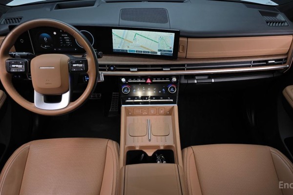 2023 Hyundai Santa Fe с пробегом 28 778 км