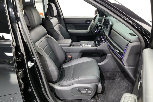 2023 Hyundai Santa Fe с пробегом 11 250 км