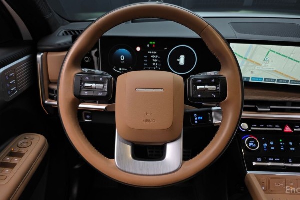 2023 Hyundai Santa Fe с пробегом 28 778 км