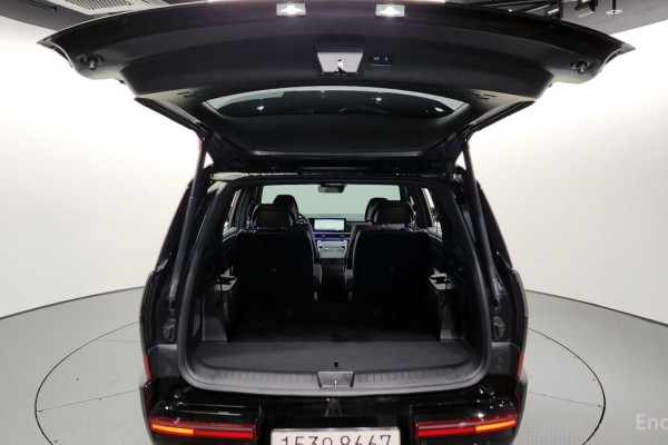 2023 Hyundai Santa Fe с пробегом 11 250 км