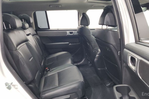 2023 Hyundai Santa Fe с пробегом 39 439 км