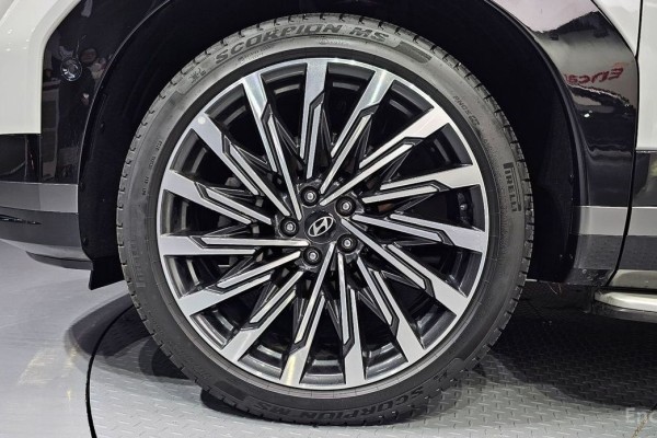 2024 Hyundai Santa Fe с пробегом 23 360 км