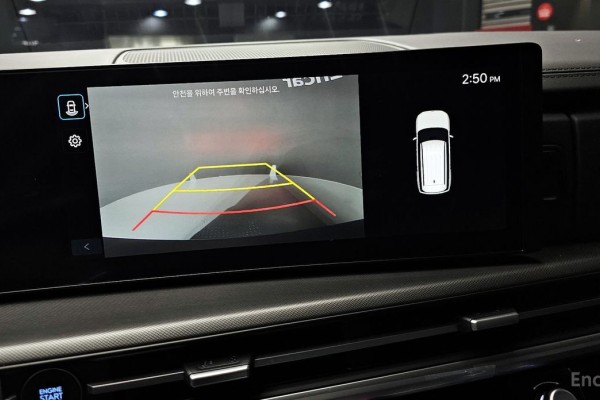 2023 Hyundai Santa Fe с пробегом 17 362 км