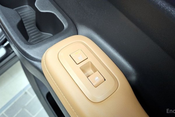 2023 Hyundai Santa Fe с пробегом 40 488 км