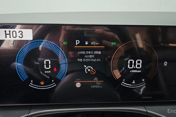 2024 Hyundai Santa Fe с пробегом 14 959 км