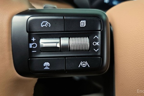 2024 Hyundai Santa Fe с пробегом 8 123 км